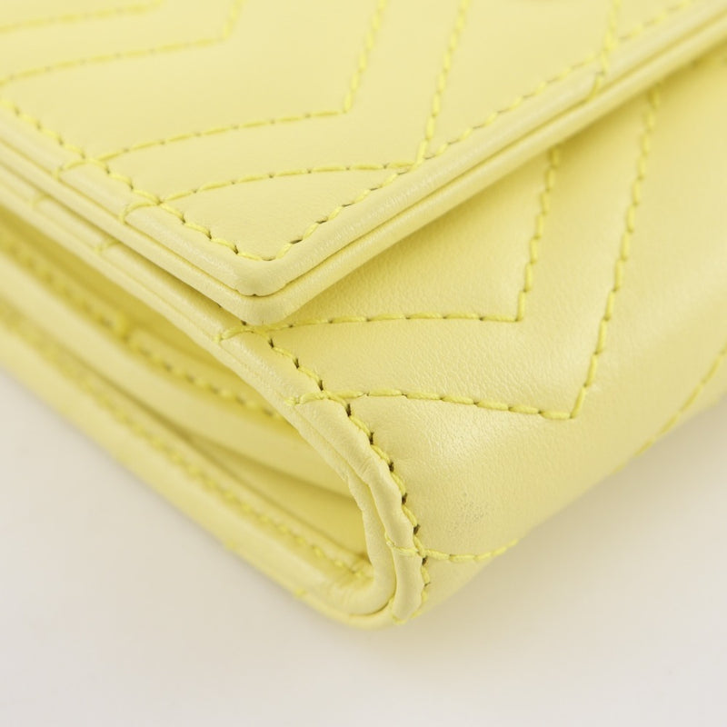 [GUCCI] Cartera plegable Gucci GG Marmont 
 598629