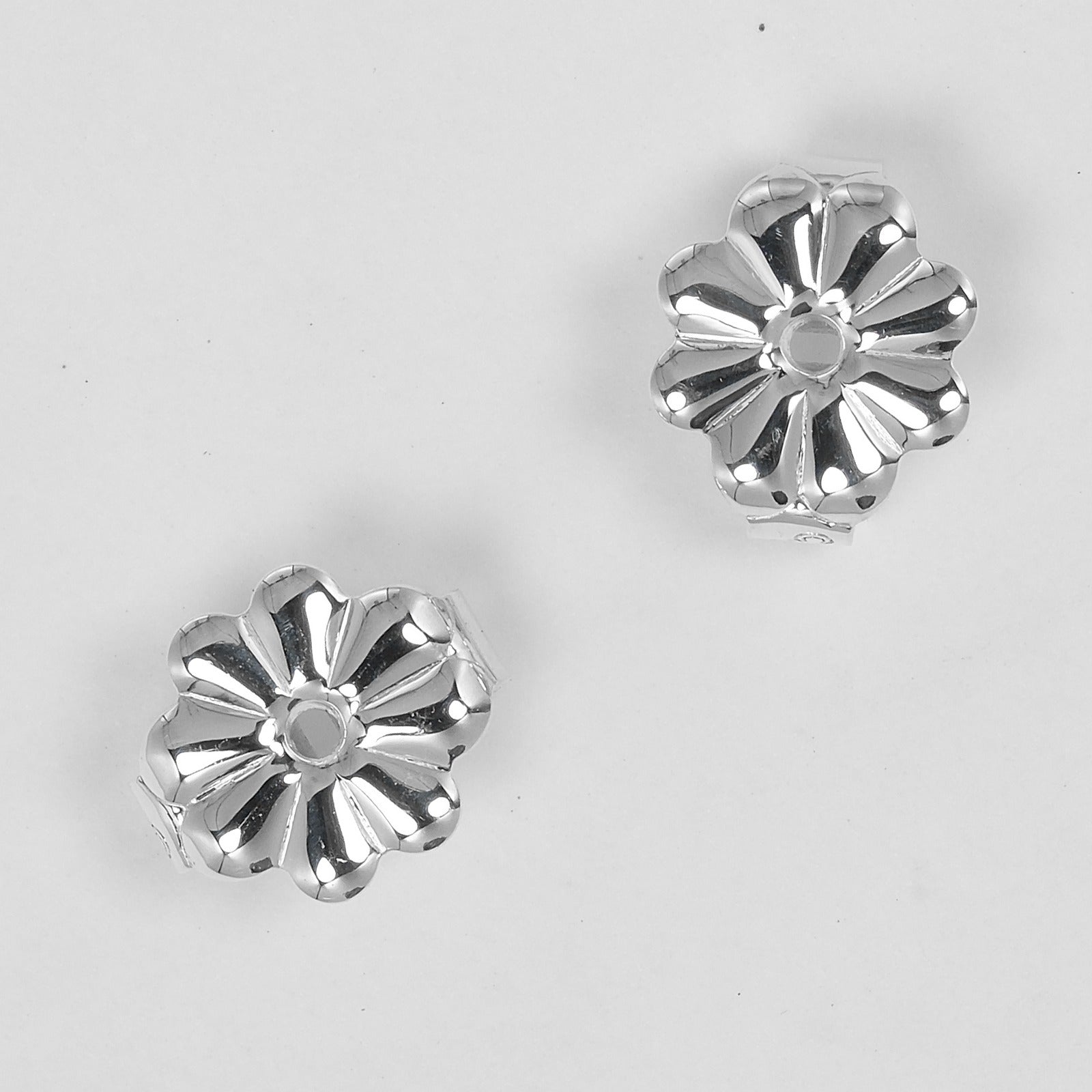 TIFFANY&Co.】ティファニー ハートリンク ドロップ ピアス – NISHIKINO