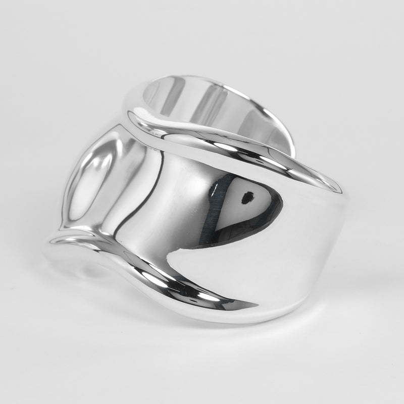 Tiffany&co. ティファニー ボーンカフ バングル 右 TIFFANY&Co. ティファニー ボーンカフ 右手 バングル シルバー