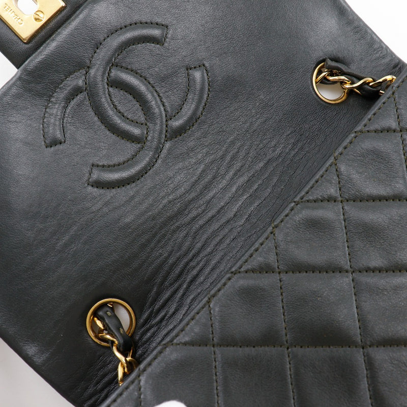 [CHANEL] Chanel ChainShoulder Shoulder Bag Matelasse Lambskin Moss Green Diagonal Turn Lock CHAINSHOULDER Ladies A Rank