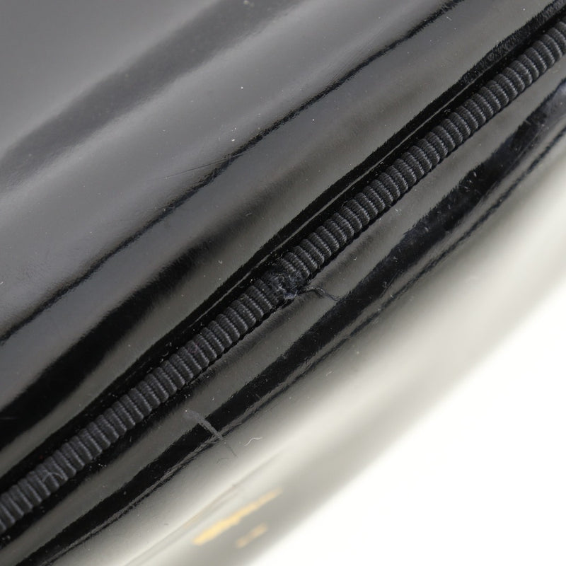 【Salvatore Ferragamo】サルヴァトーレフェラガモ ヴァラ ショルダーバッグ
 D213096