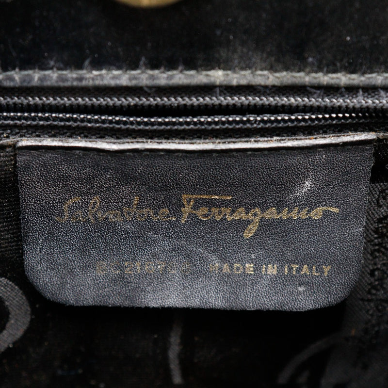 [Salvatore Ferragamo] Salvatore Ferragamo Handbag Satin x esroguez de esrogueo negro Tipo Damas