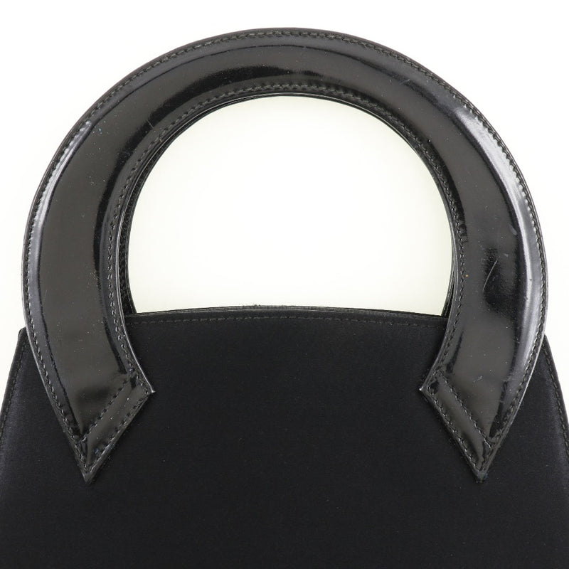 [Salvatore Ferragamo] Salvatore Ferragamo Handbag Satin x esroguez de esrogueo negro Tipo Damas