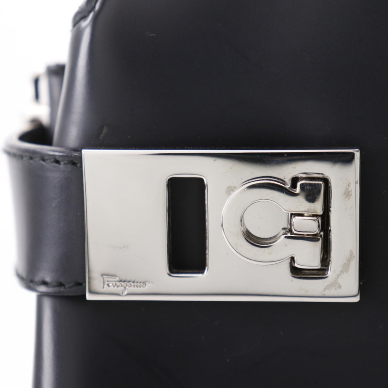 [Salvatore Ferragamo] Salvatore Ferragamo Gancini Handbag 
 AQ-21 0167