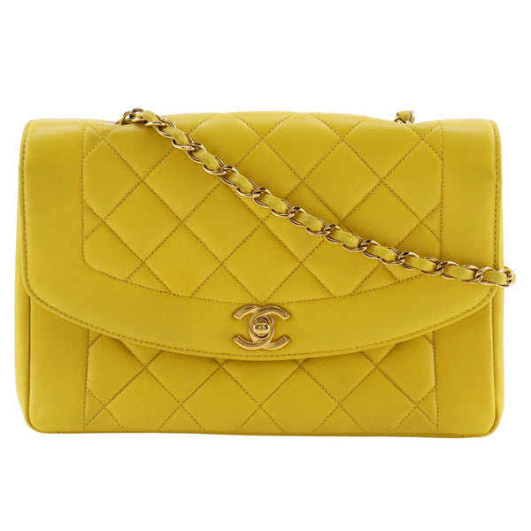 [CHANEL] Bolso de hombro Chanel Diana
