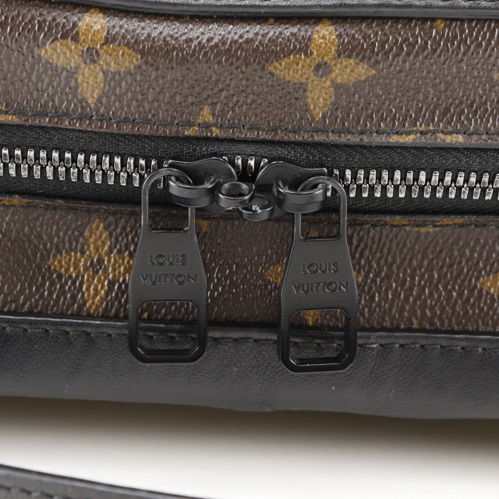 LOUIS VUITTON】ルイ・ヴィトン ソフトトランク ショルダーバッグ