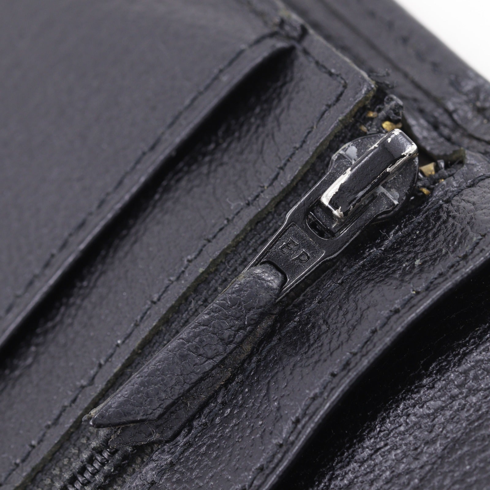CHANEL】シャネル ココマーク 二つ折り財布 – NISHIKINO VINTAGE KYOTO