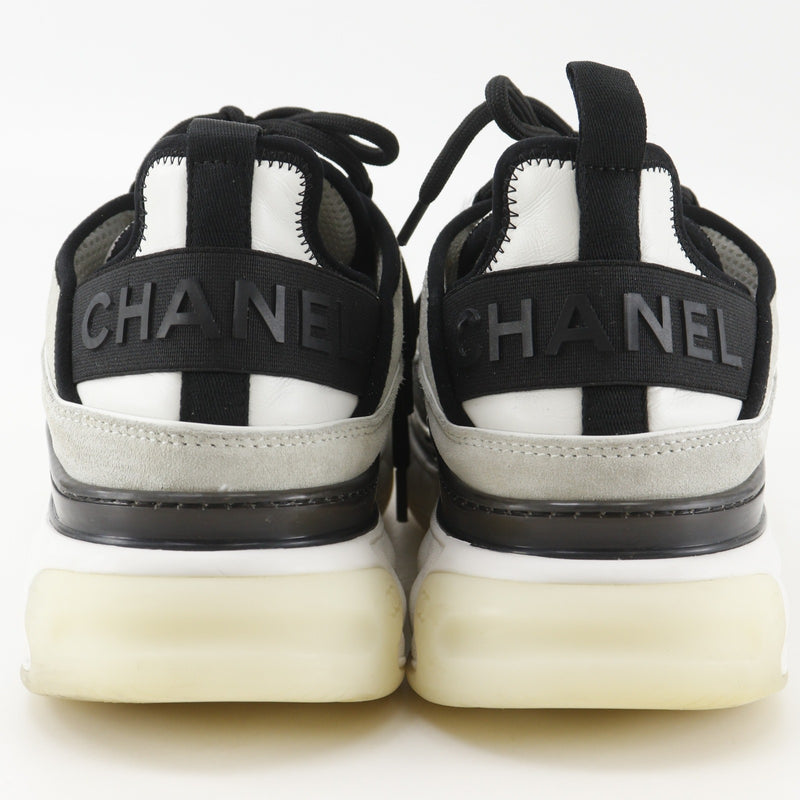 CHANEL】シャネル ココマーク スニーカー G45332 – NISHIKINO VINTAGE