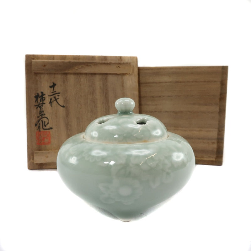 Douze génériques Sakaida Kakiemon Celadon Chrysanthemum Réflexion Brûle d'encens antique