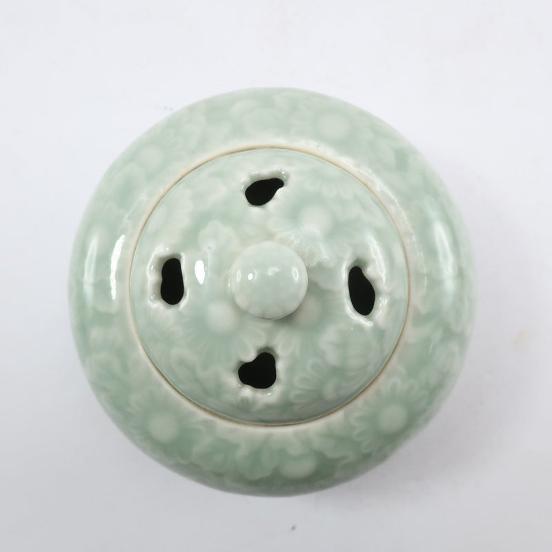 Douze génériques Sakaida Kakiemon Celadon Chrysanthemum Réflexion Brûle d'encens antique