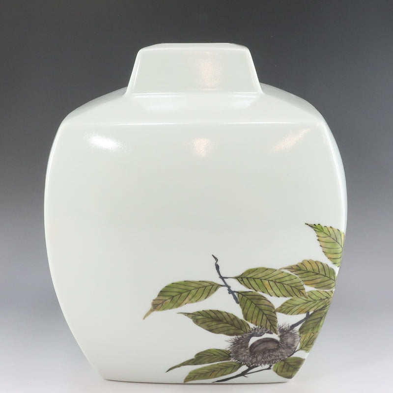 Castañas de color Suzuki Soji, imagen de la periódica, jarrón de flores