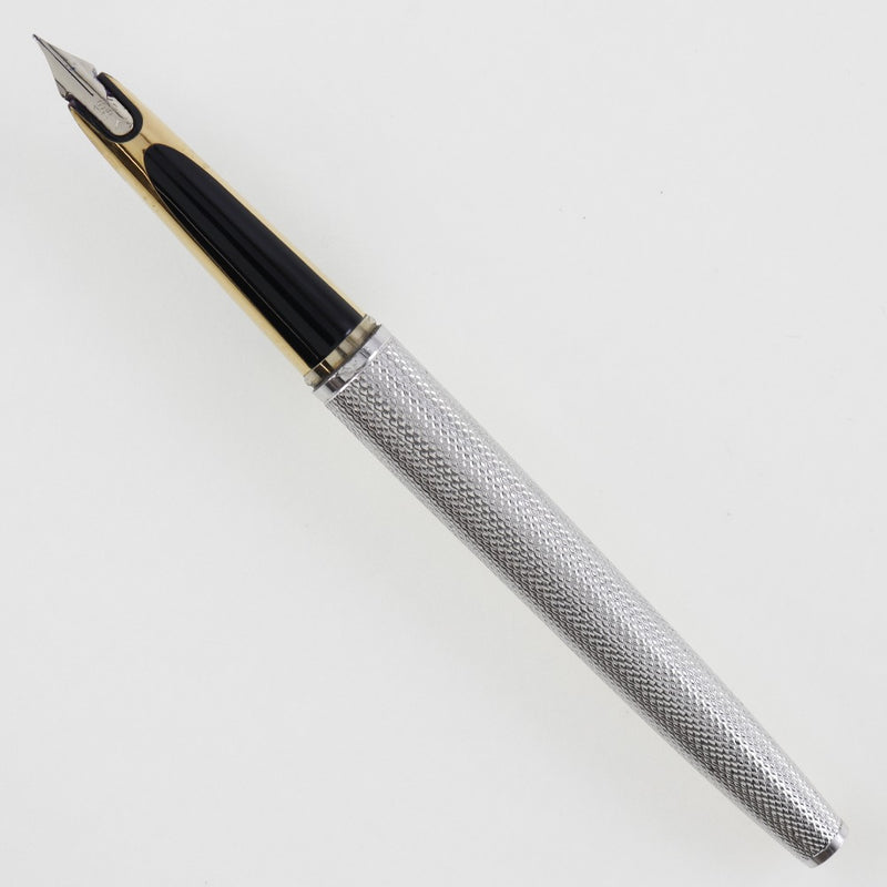 WATERMAN】ウォーターマン C/F ARGENT MASSIF 万年筆 ペン先 18K(750) シルバーカラー 筆記用具 ステーシ –  KYOTO NISHIKINO