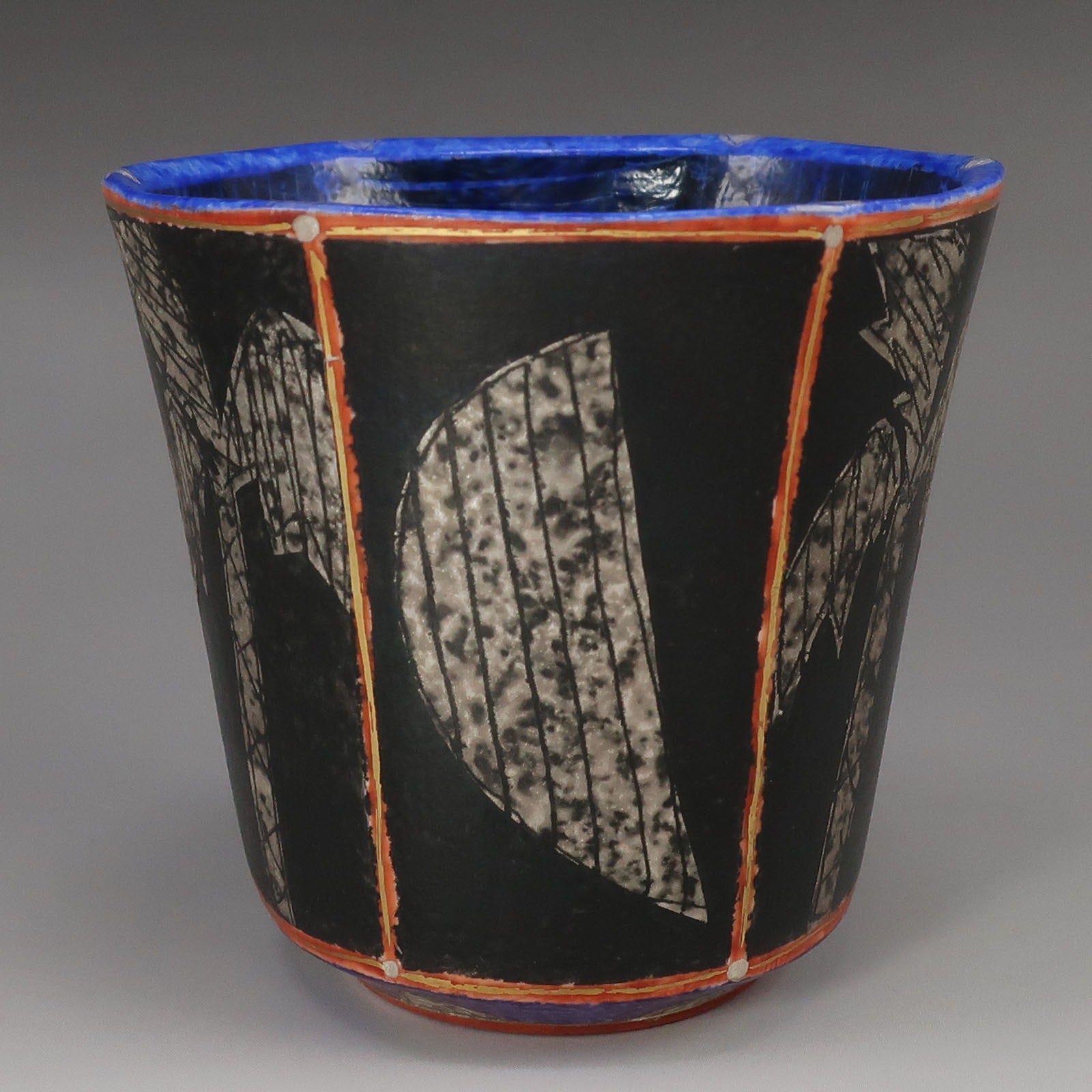 前田正博 造 色絵金銀彩面取湯呑 陶磁器 茶道具 – NISHIKINO VINTAGE KYOTO