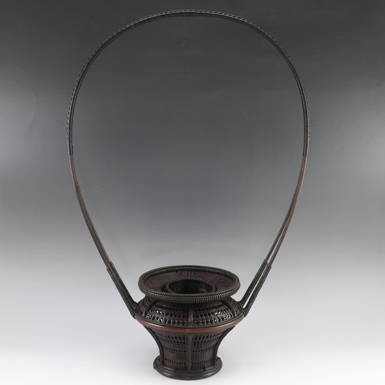 巧芳斎 造 竹編 高手 花籃 ( 花籠 ) 木工・竹工芸 骨董品 – NISHIKINO