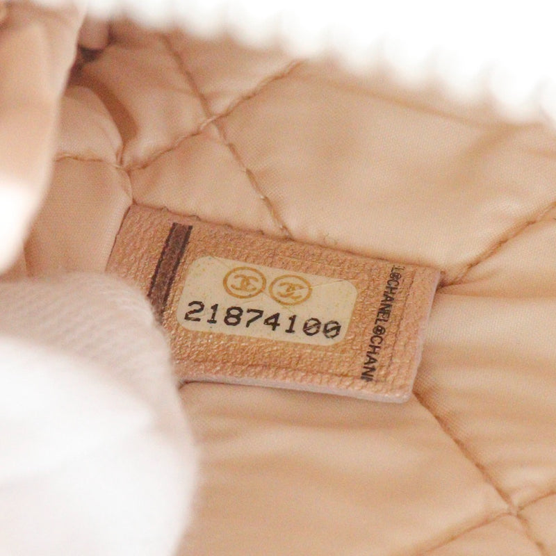 [CHANEL] Pochette Chanel Matelasse 
 A69259