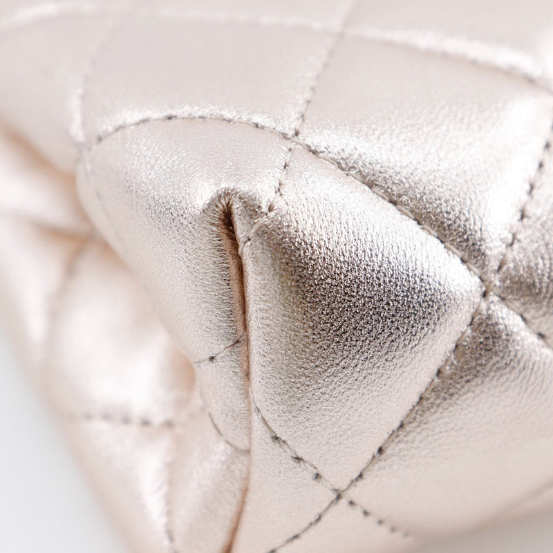 [CHANEL] Pochette Chanel Matelasse 
 A69259