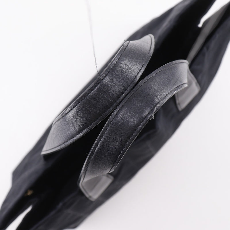 [CHANEL] Chanel tote MM Tote Bag A15991