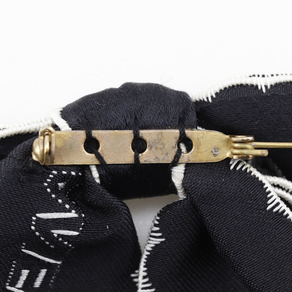 CHANEL】シャネル リボン ブローチ – NISHIKINO VINTAGE KYOTO