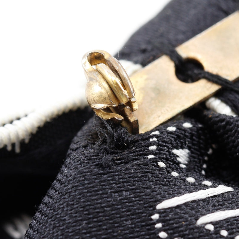 [Chanel] Broche du ruban de Chanel