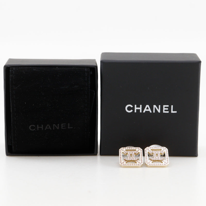 CHANEL】シャネル ココマーク ピアス – NISHIKINO VINTAGE KYOTO