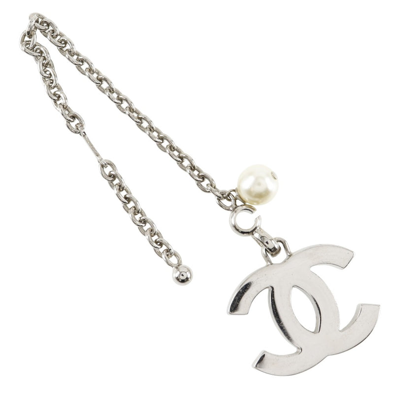 [Chanel] Chanel Coco Mark Key Holder Charm A17950 Metal x Fake Pearl Silver 02c Gravé Coco Mark Ladies