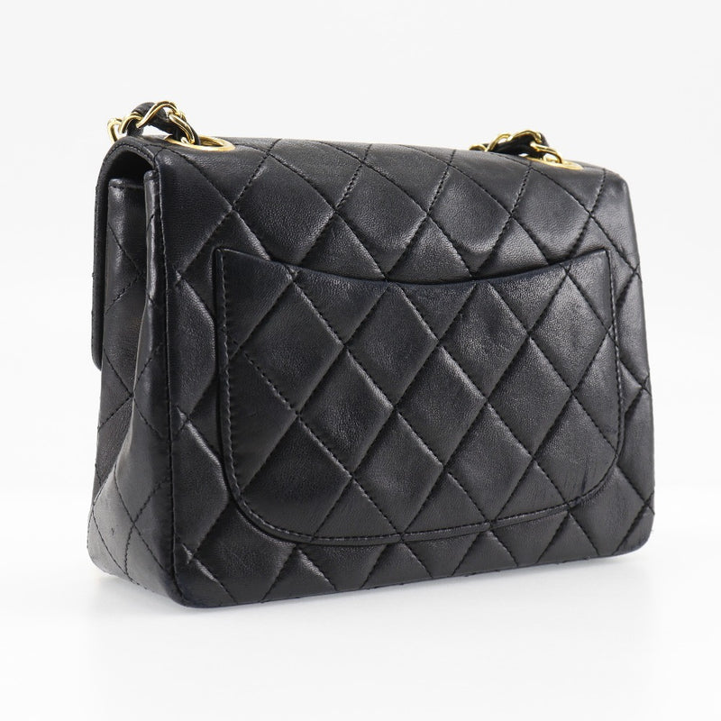 [Chanel] Chanel 
 Mini -cadena de hombro de hombro 
 Matelasse Lock de giro diagonal de piel negra mini cadena de cadena damas b-rank