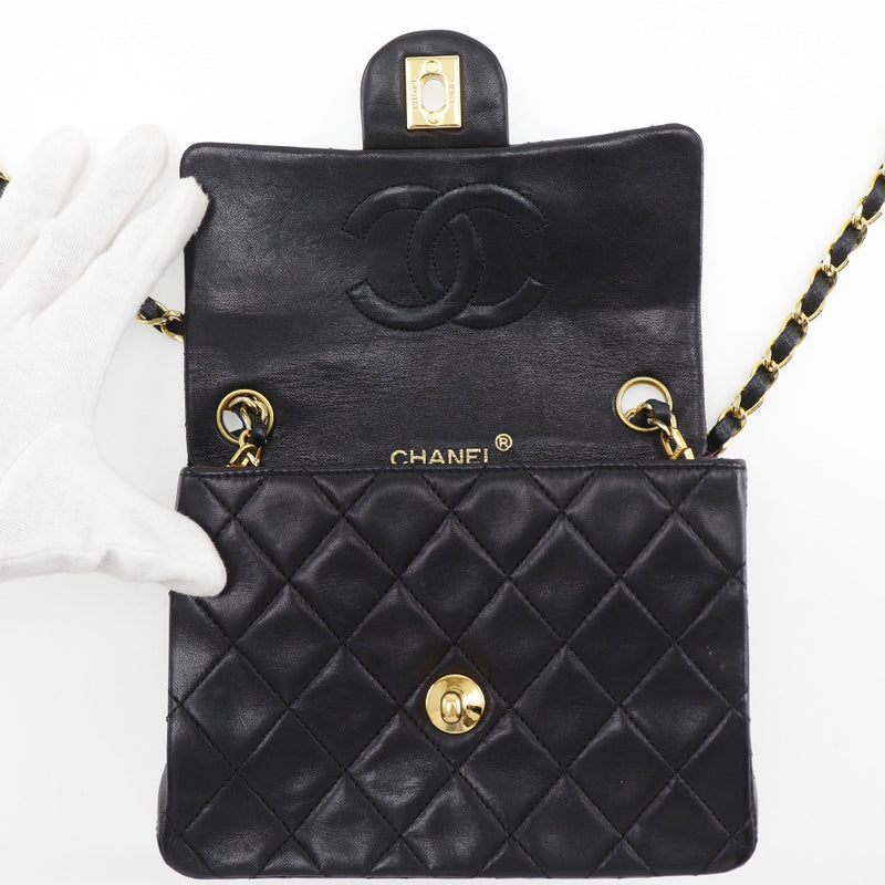 【CHANEL】シャネル
 ミニチェーンショルダー ショルダーバッグ
 マトラッセ ラムスキン 黒 斜め掛け ターンロック Mini ChainShoulder レディースB-ランク