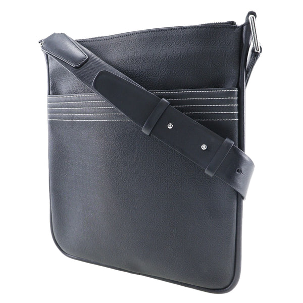 [LOEWE] Loewe 
 Repeat anagram shoulder bag 
 Emboss 070405 PVC × Leather Black Diagonal hanging A5 Fastener REPEAT ANAGRAM Unisex A-Rank