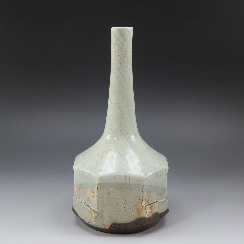 信楽焼 Shigaraki ware 花瓶 花入 Vase 井村侊生 N18 Shigaraki ware】信楽焼 谷寛窯 谷井芳山 作 紅青氷雪白鶴首花入 花瓶
