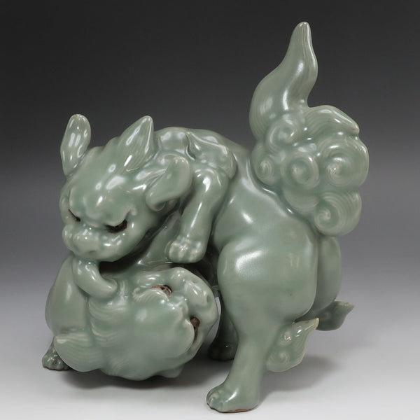 Mita celadon león adorno antiguo
