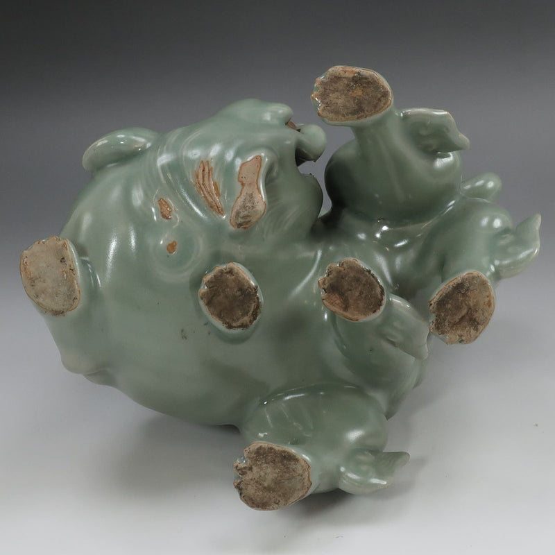 Mita celadon león adorno antiguo