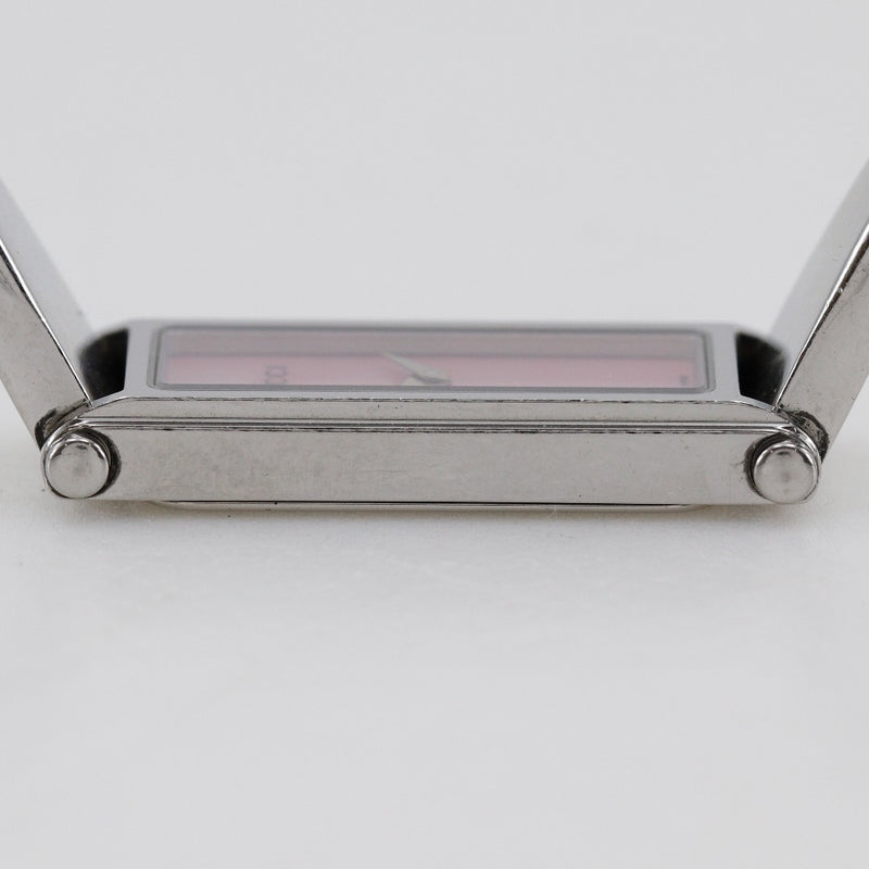 [GUCCI] Gucci 
 reloj de pulsera 
 Reloj analógico de cuarzo de acero inoxidable 1500L con esfera rosa para mujer