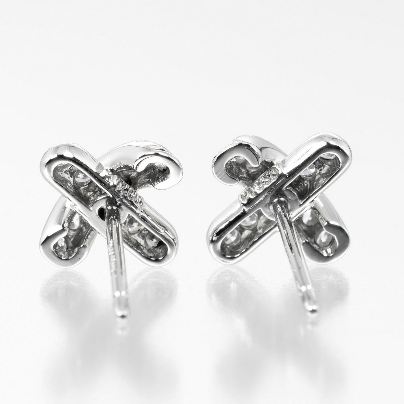 Tiffany タイニークロスピアス TIFFANY&Co.（ティファニー） TIFFANY＆Co クロスステッチ ピアス