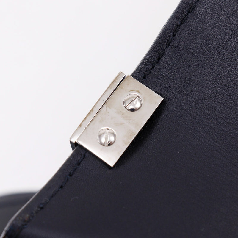 【LOUIS VUITTON】ルイ・ヴィトン キャバレー ショルダーバッグ
 M92124