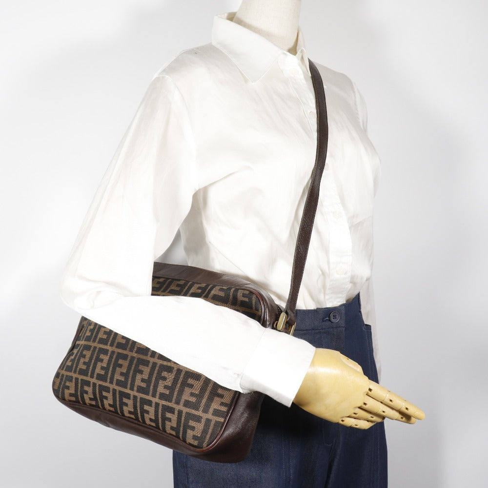 FENDI】フェンディ ズッカ ショルダーバッグ – NISHIKINO VINTAGE KYOTO