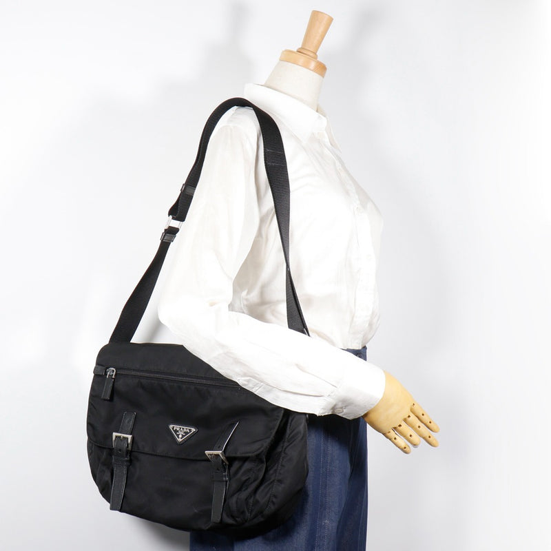 PRADA】プラダ メッセンジャーバッグ ショルダーバッグ 1BD671