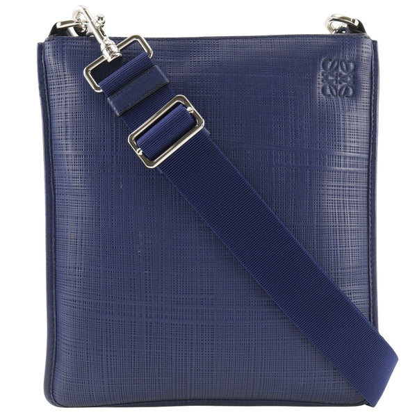 [Loewe] 
 Bolso de hombro de anagrama 
 Cuero en relieve, azul, cuerpo cruzado, correa para hombro, cremallera, anagrama, unisex