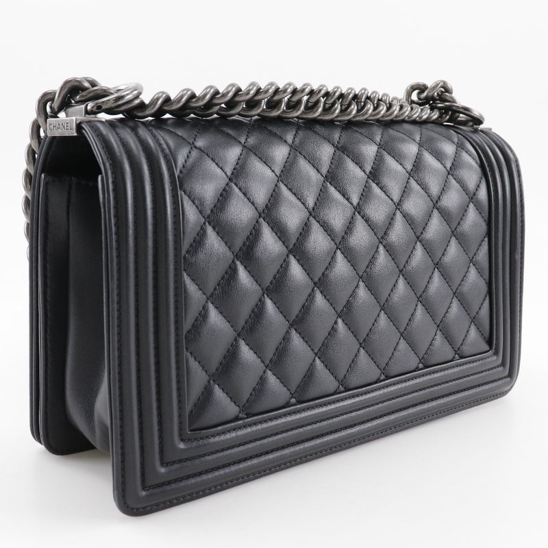 【CHANEL】シャネル
 チェーンショルダー ショルダーバッグ
 ボーイシャネル25 A67086 カーフ 黒 斜め掛け 肩掛け フラップ ChainShoulder レディースA-ランク