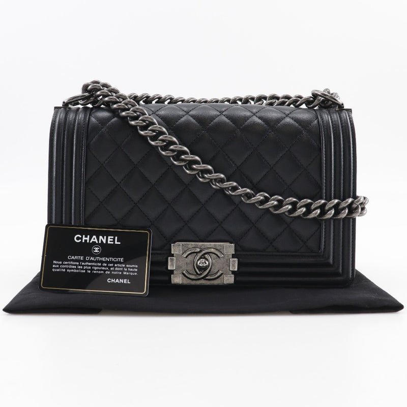 【CHANEL】シャネル
 チェーンショルダー ショルダーバッグ
 ボーイシャネル25 A67086 カーフ 黒 斜め掛け 肩掛け フラップ ChainShoulder レディースA-ランク