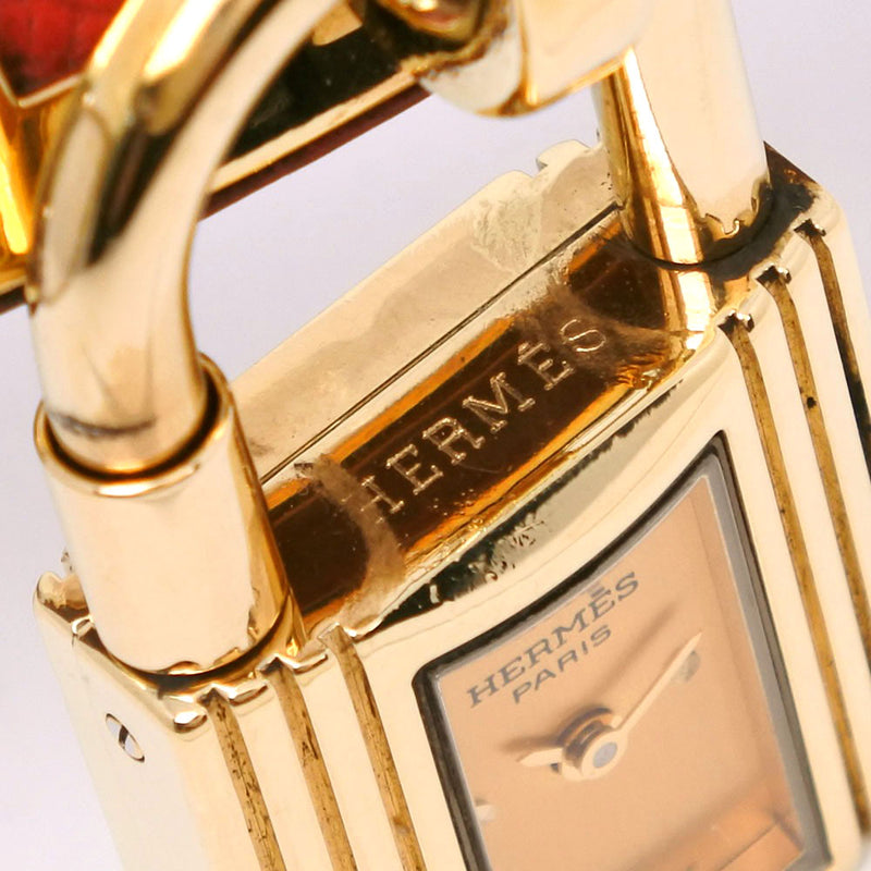 [Hermes] Hermes Kelly Watch Watch Gold Plating x Red de cuero □ Una pantalla analógica de cuarzo grabada dorado kelly watch damas