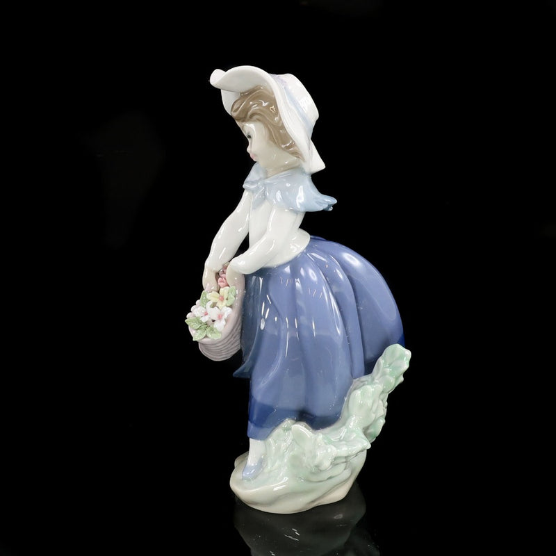 Lladro】リヤドロ きれいな花ばかり 置物 オブジェ – NISHIKINO