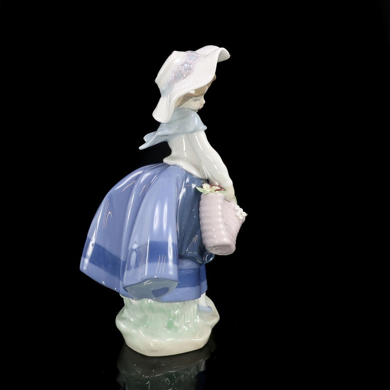 Lladro】リヤドロ きれいな花ばかり 置物 オブジェ – NISHIKINO