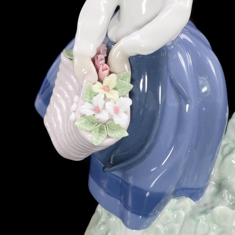 リヤドロ LLADRO きれいな花ばかり 置物 インテリア Lladro】リヤドロ きれいな花ばかり 置物 オブジェ – NISHIKINO