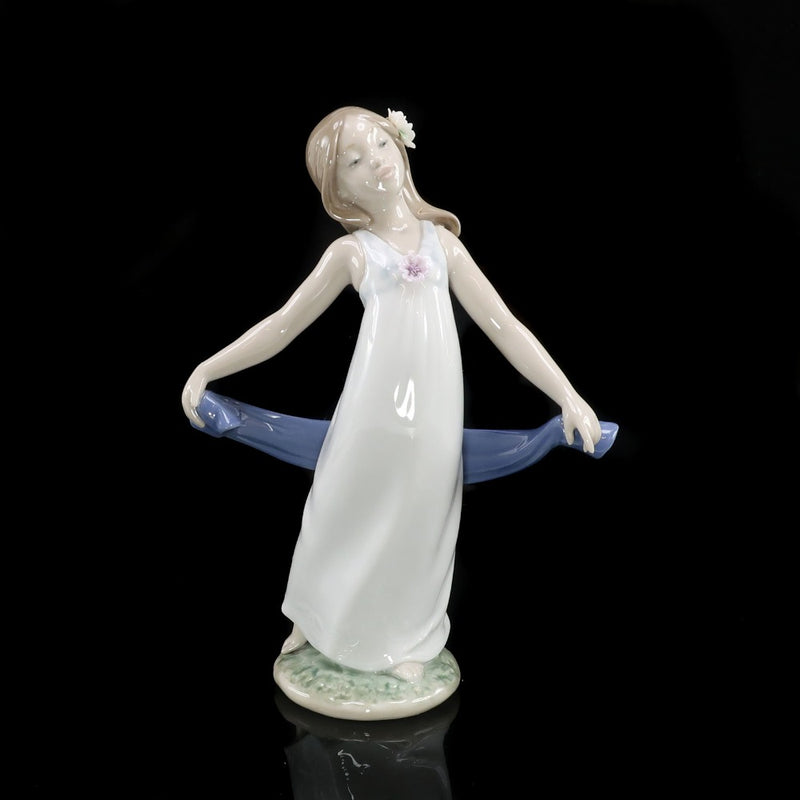 【Lladro】リヤドロ そよ風のダンス 置物 オブジェ