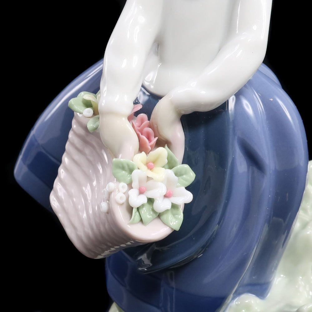 Lladro】リヤドロ きれいな花ばかり 置物 オブジェ – NISHIKINO