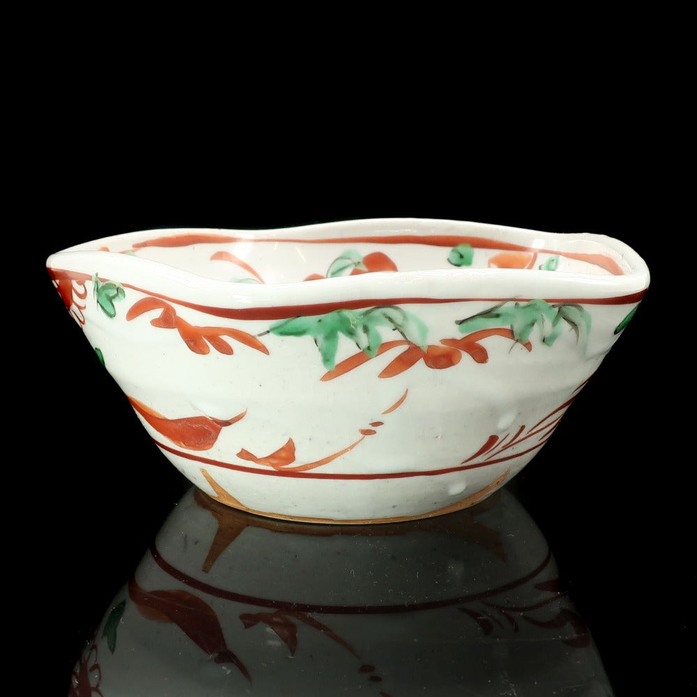 須田青華 作 呉洲赤絵 牡丹文五角小鉢 骨董品 – NISHIKINO VINTAGE KYOTO