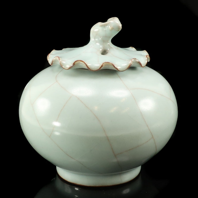 箱木 中国古美術・珍蔵錦盒入り磁器ブラインドボックス（未開封・陶芸・工芸品 人間国宝 三浦小平二 】 作 青磁水牛香炉 陶磁器 骨董品 – NISHIKINO