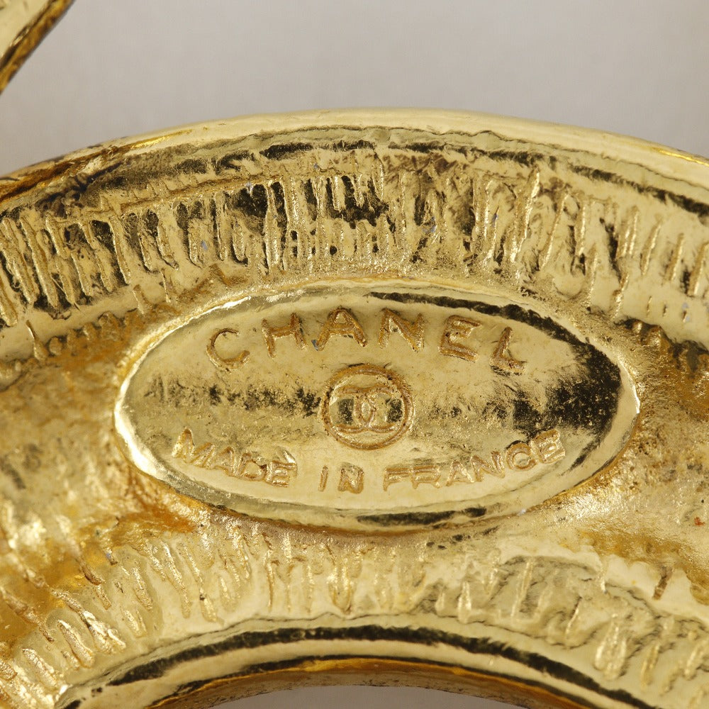 CHANEL】シャネル マトラッセ ココマーク ブローチ – NISHIKINO