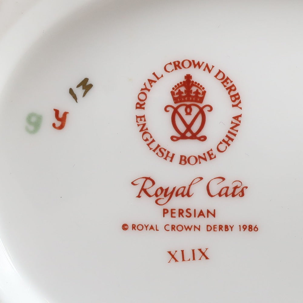 Royal Crown Derby】ロイヤルクラウンダービー Royal Cats ( ロイヤル