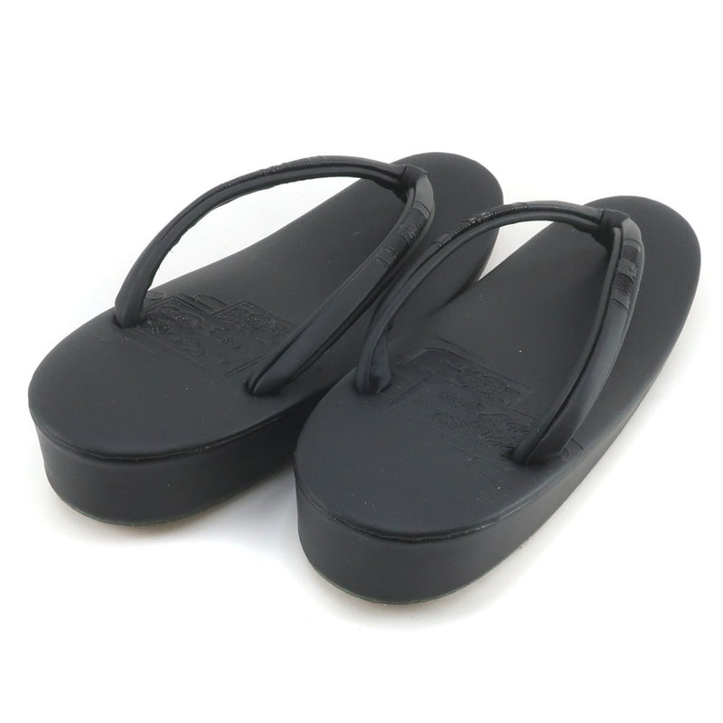 신발 샌들 
 기모노 액세서리 비닐 23.5cm 엠보싱 검은 신발 샌들 숙녀